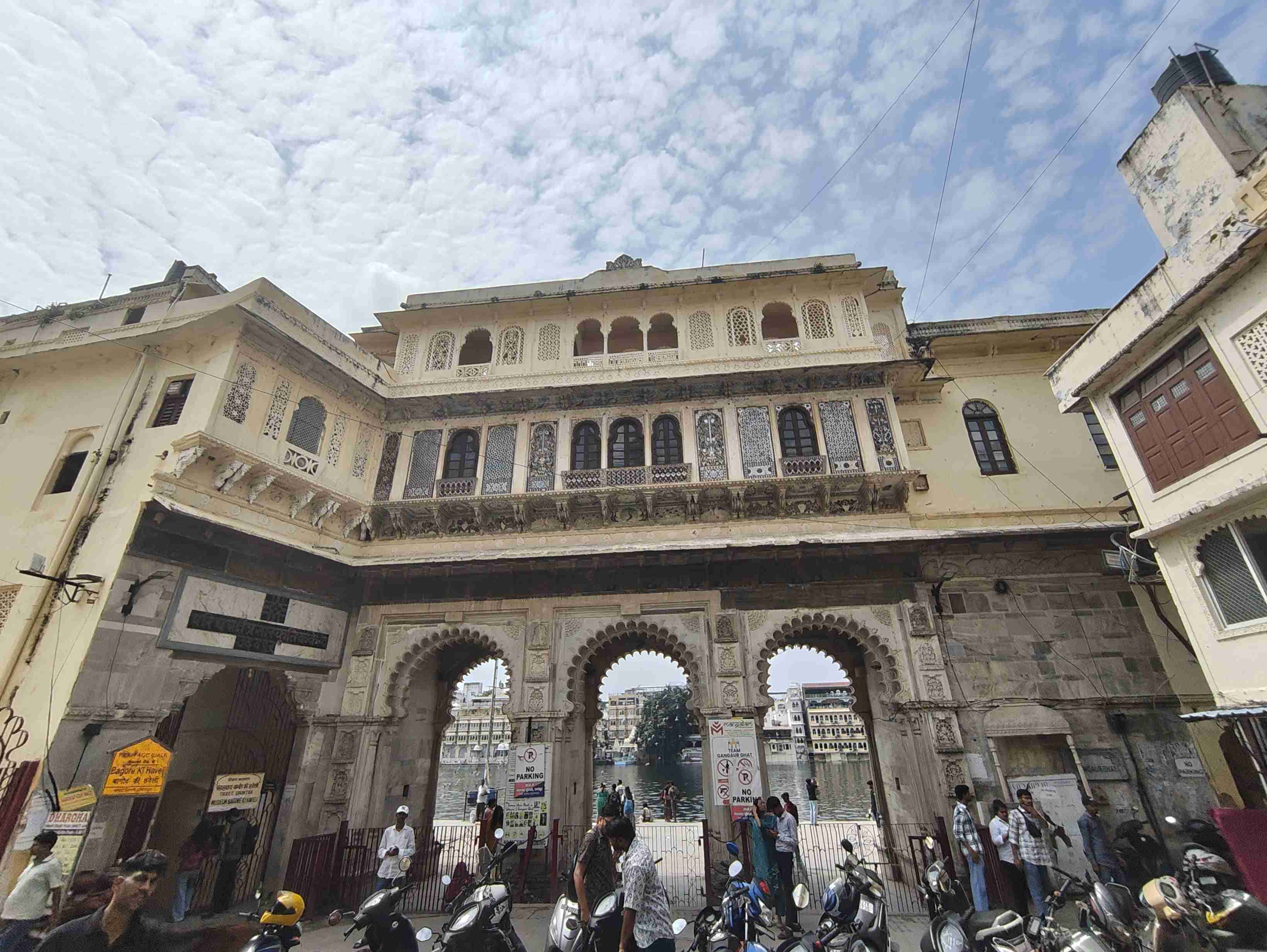 Banks of the Pichola Lake. Udaipur ‘25
